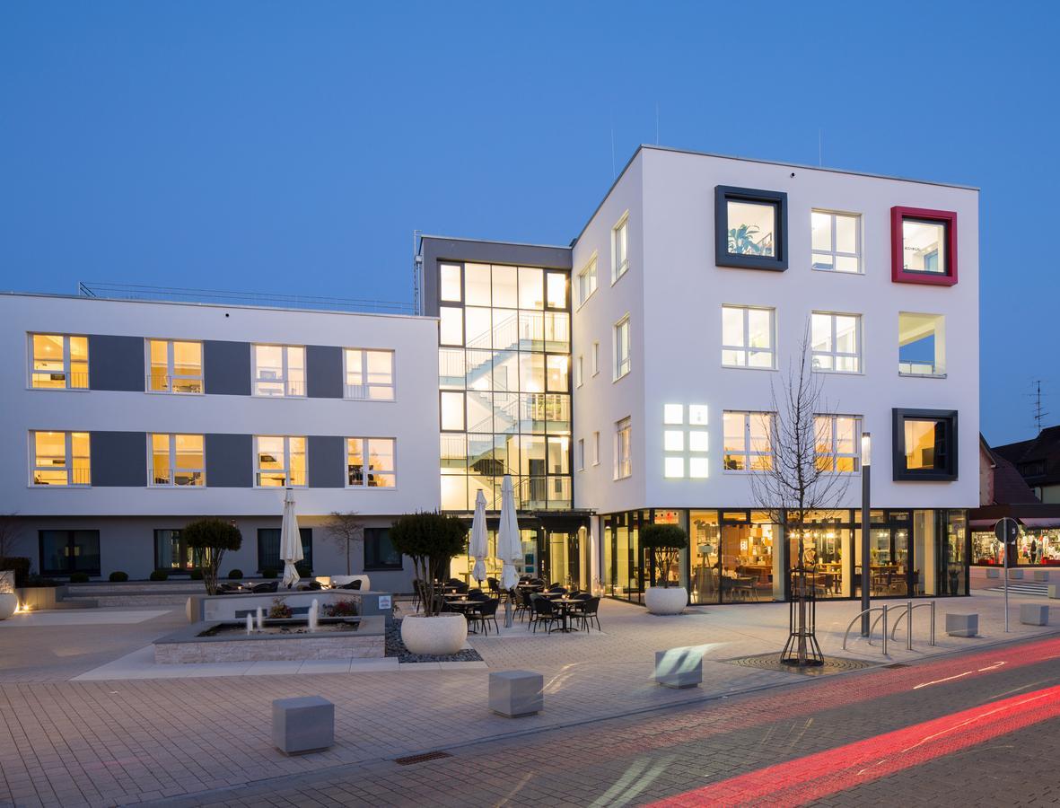 Logis First Class Business Suites Renningen Eksteriør bilde